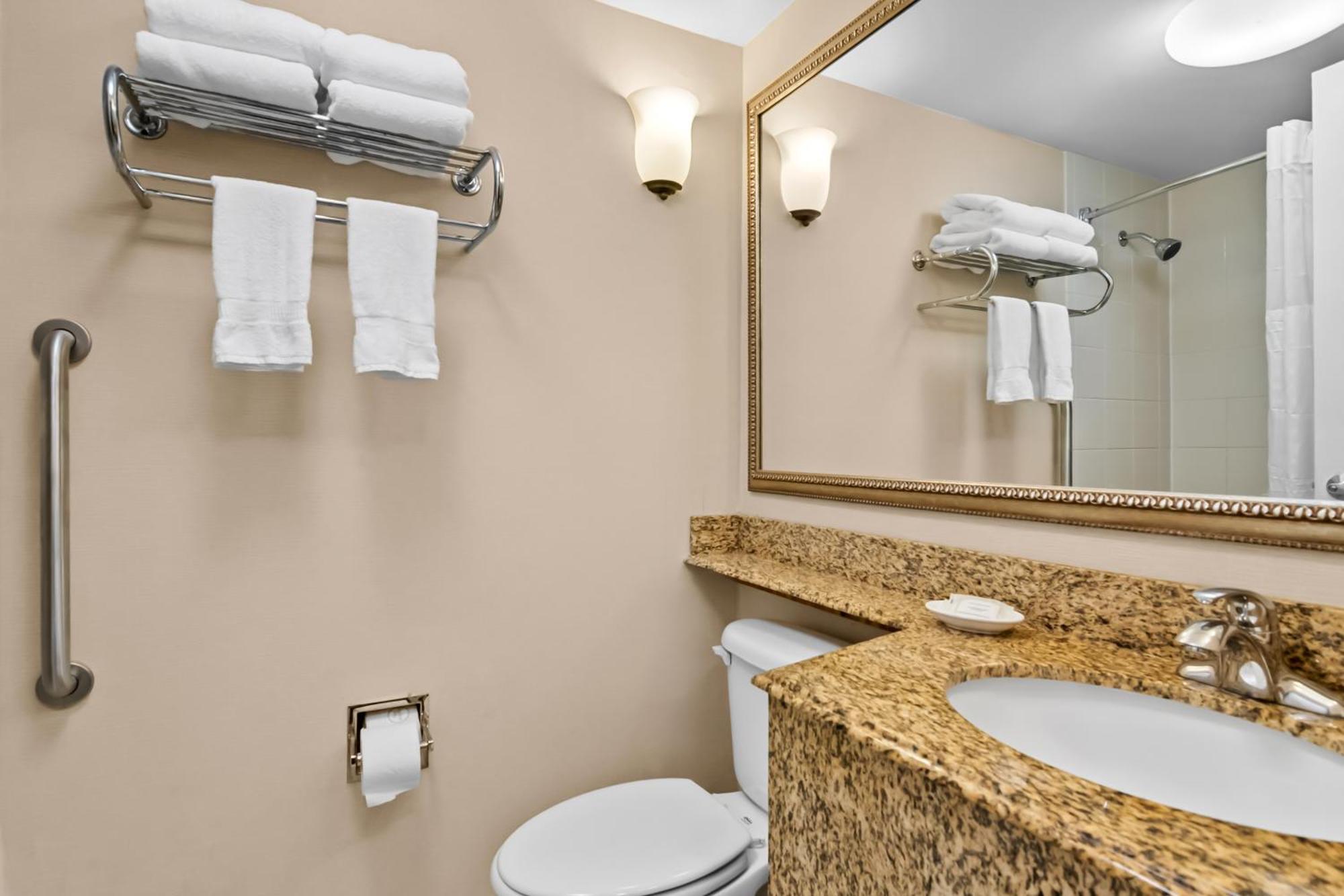 Clarion Inn North Haven Zewnętrze zdjęcie